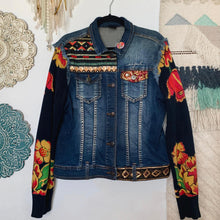 Load image into Gallery viewer, Desigual Jacket
